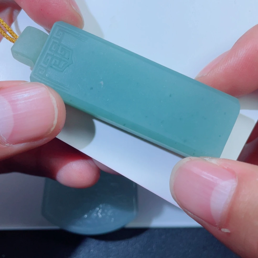 定制翡翠未镶嵌希****里
