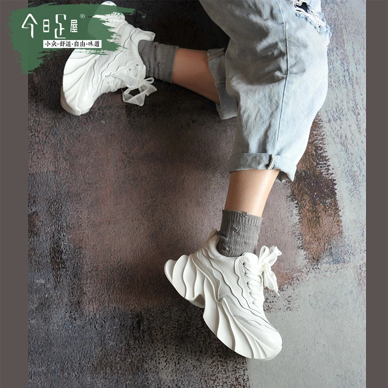 流沙元素进口树纹牛皮厚底休闲女鞋百搭增高鞋时尚潮流鞋251017