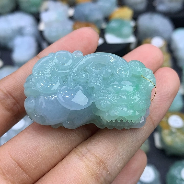 翡翠未镶嵌颈饰天然缅甸翡翠