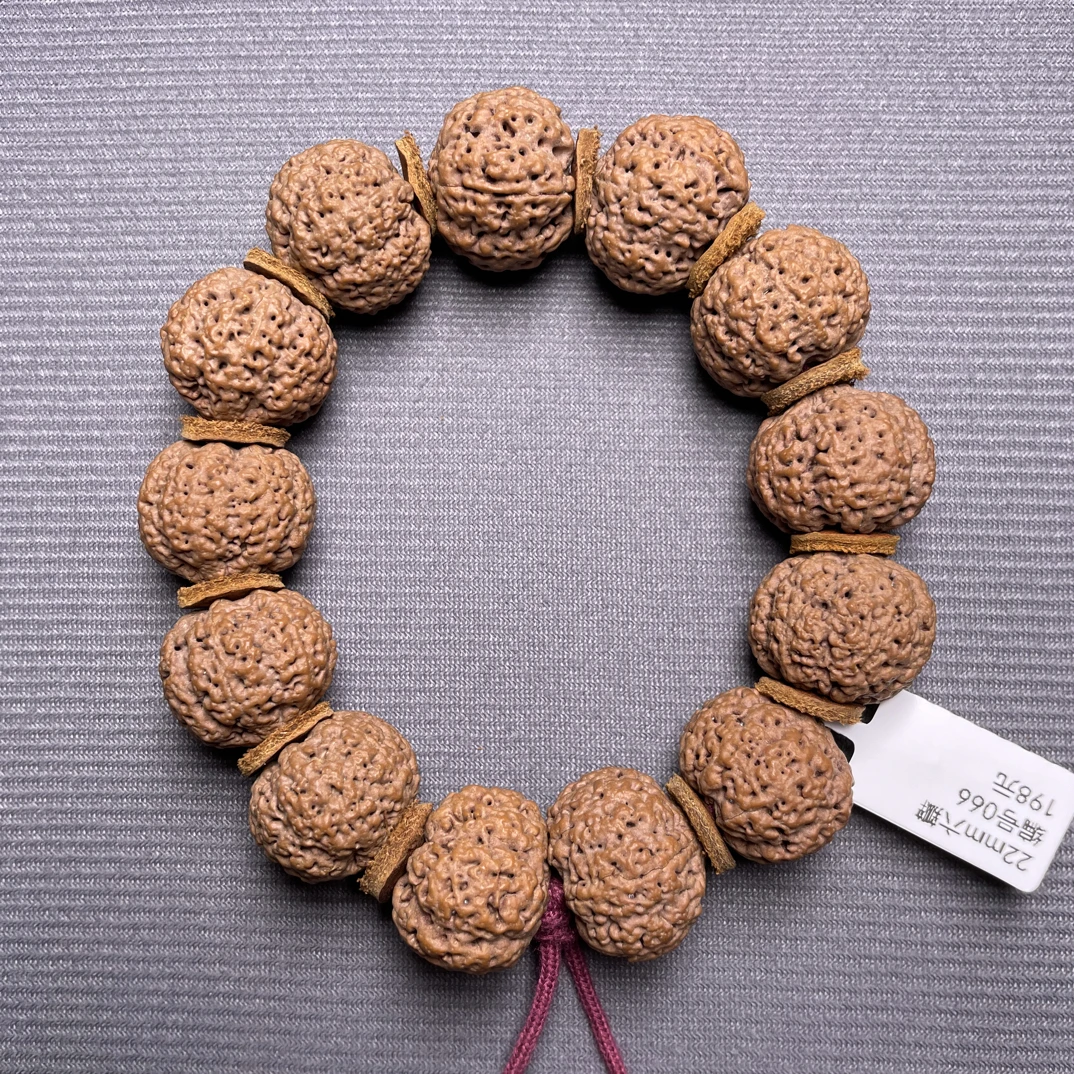 22mm菠萝蜜（六瓣）编号066秒沉无黄原皮原色