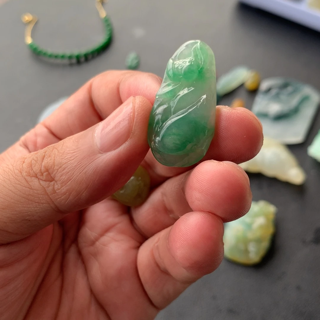 *****定制翡翠未镶嵌翡翠