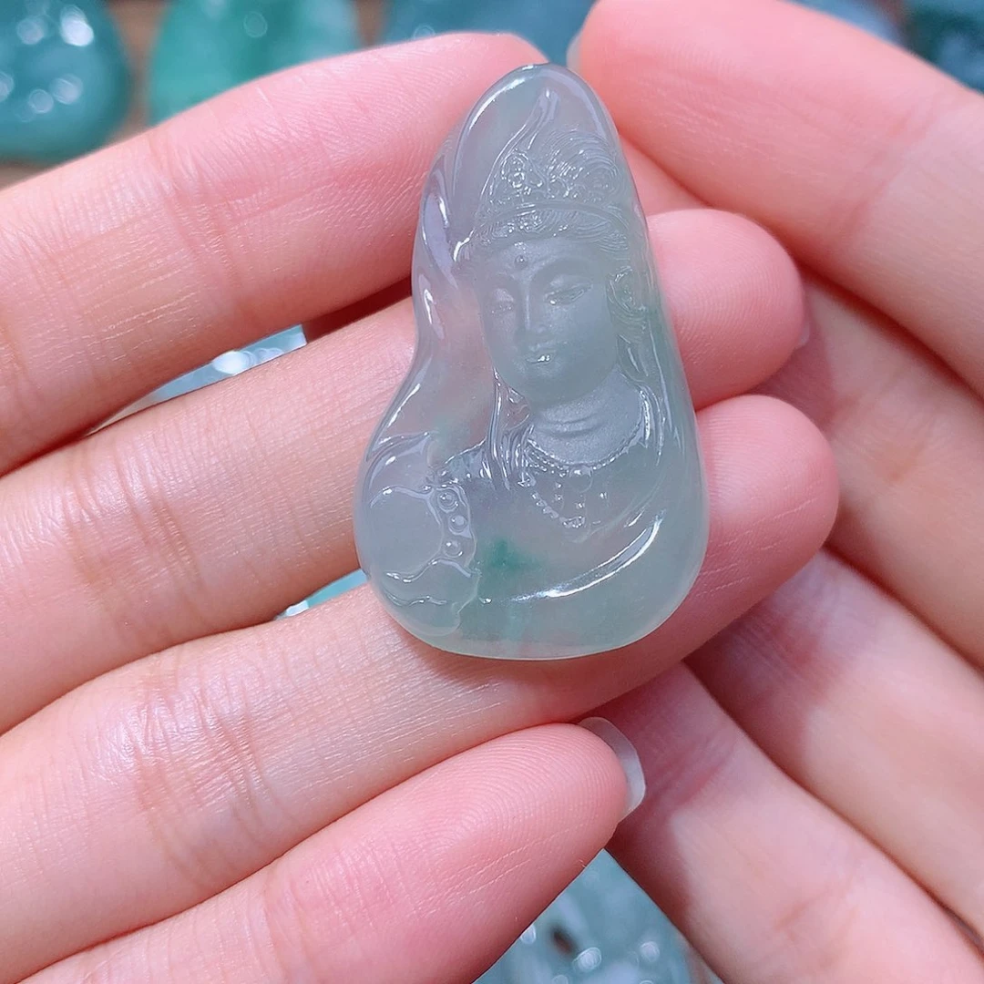 颈饰未镶嵌翡翠佛头