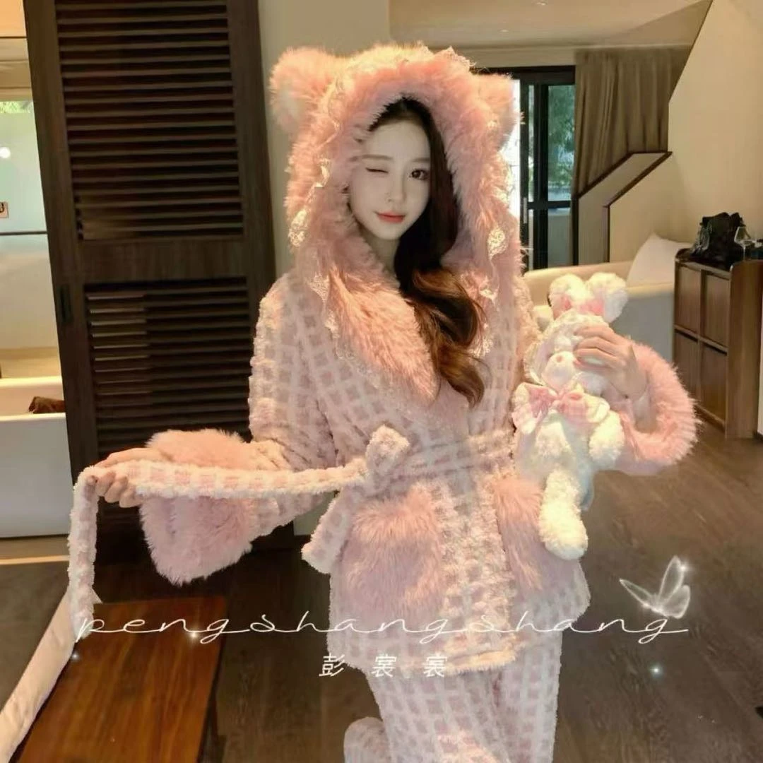 彭裳裳【糖霜格影】冬装上新女士潮流保暖绒加厚睡衣舒适百搭居家服
