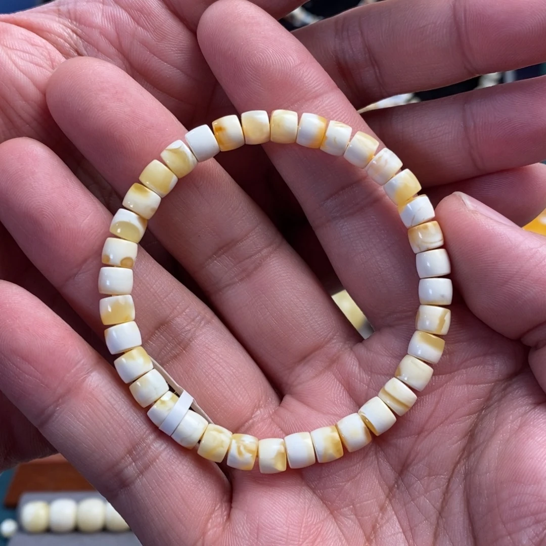 琥珀未镶嵌裸石直切6.3mm