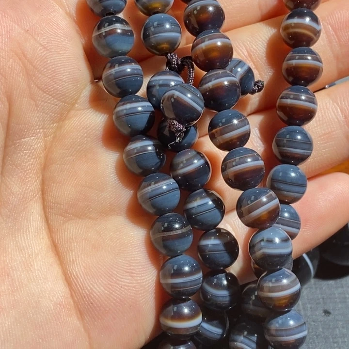 亦***藏玛瑙/玉髓颈饰未镶嵌