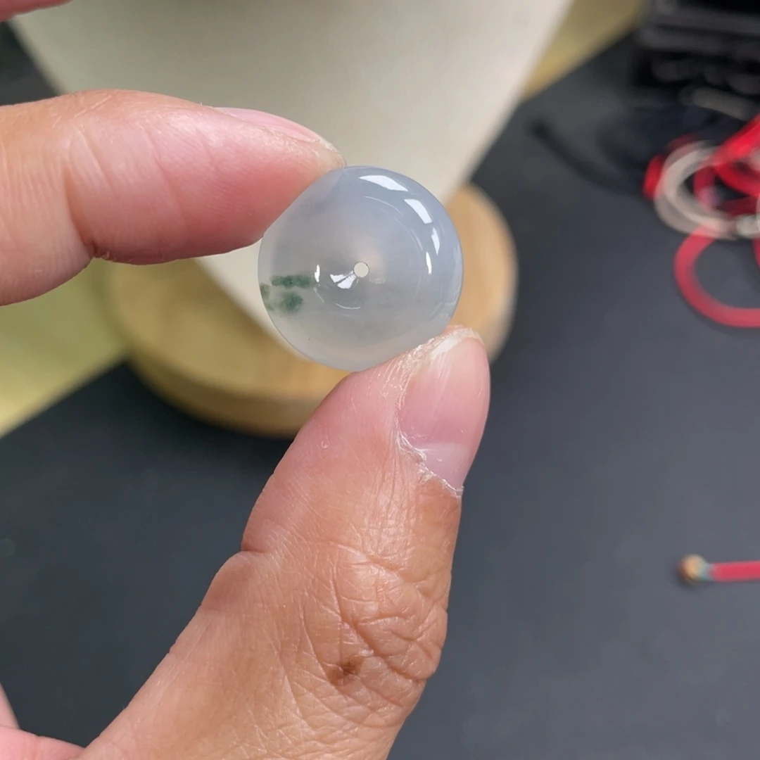 翡翠未镶嵌颈饰18.8-6.1