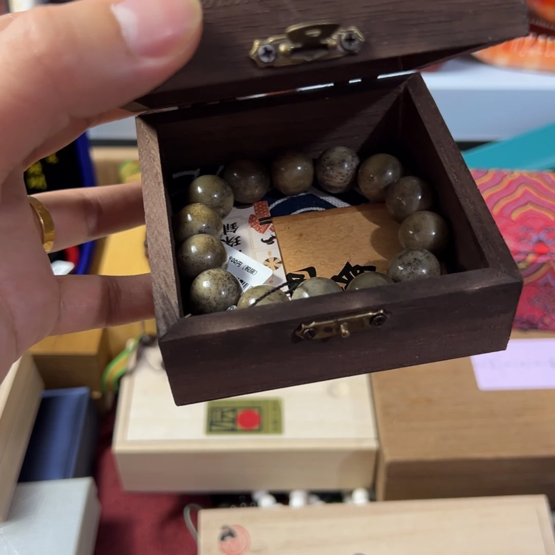 瓷片放漏场，全都漏，，