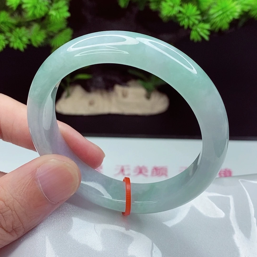 翡翠未镶嵌手镯57圈