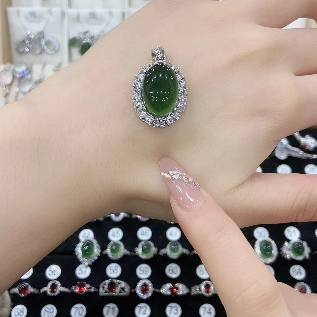 倾***柔岫玉银S925镶嵌吊坠(不含链)