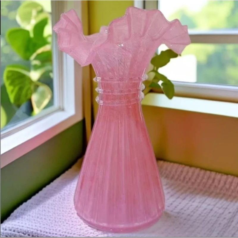 高档粉色裙摆琉璃花瓶摆件轻奢艺术品