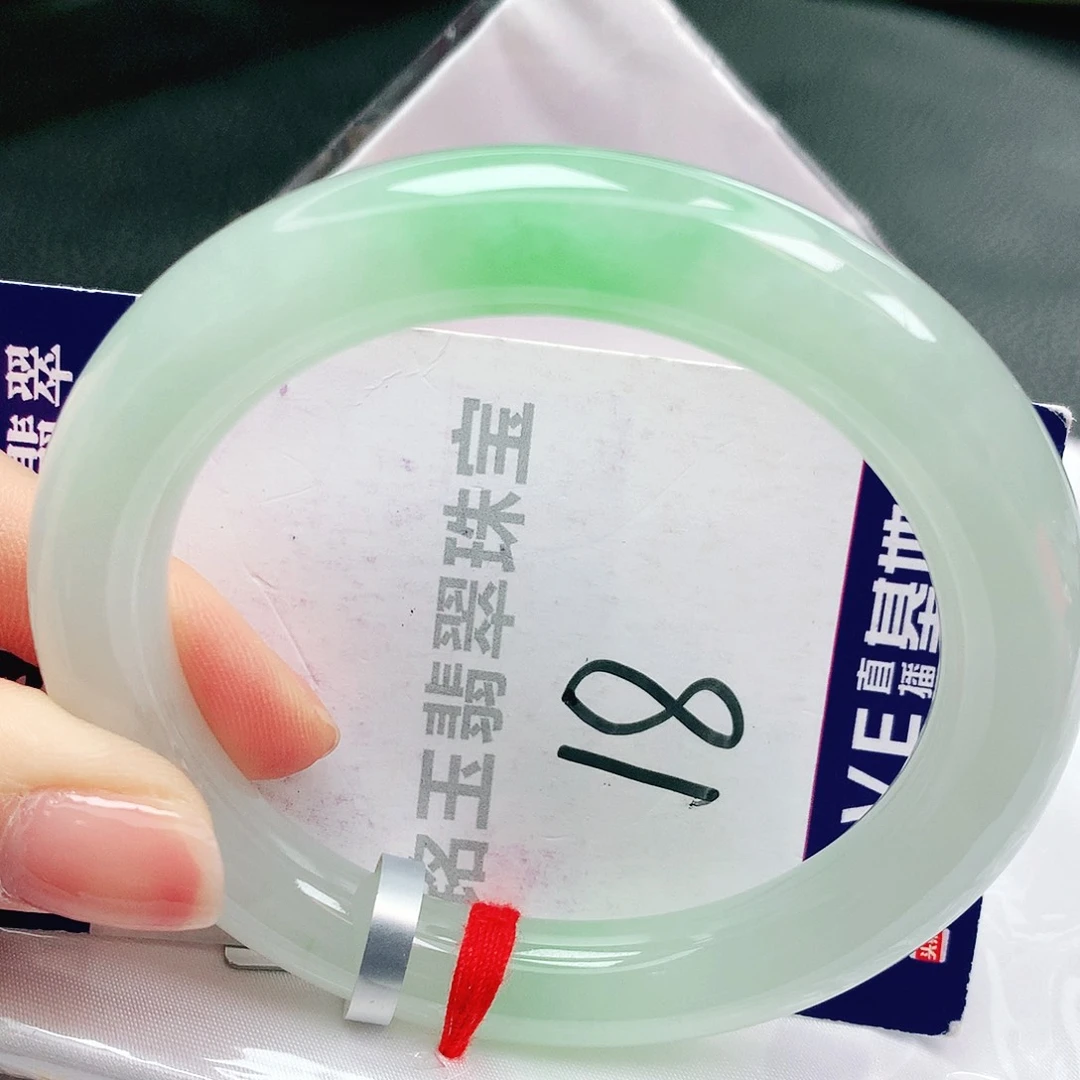 翡翠未镶嵌手镯缅甸天然a货翡翠手镯