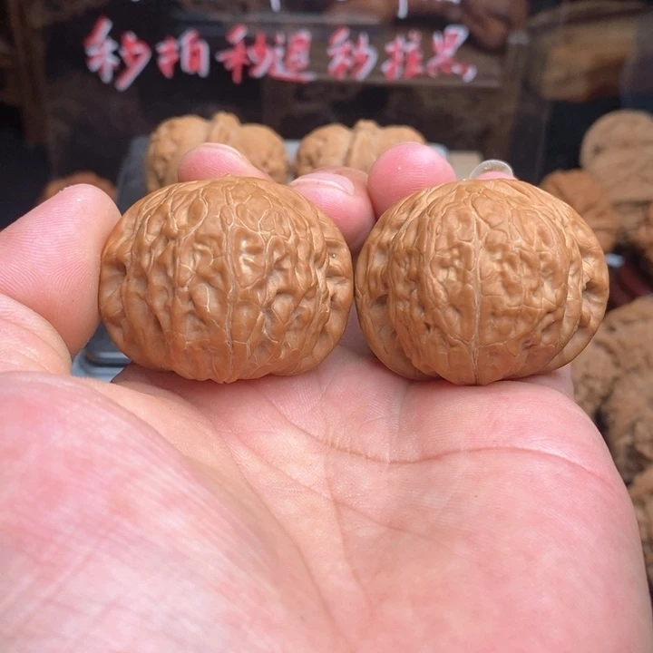 文玩核桃吊坠40铁锤妹妹