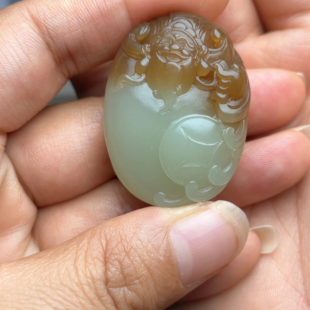 缺***可和田玉未镶嵌颈饰