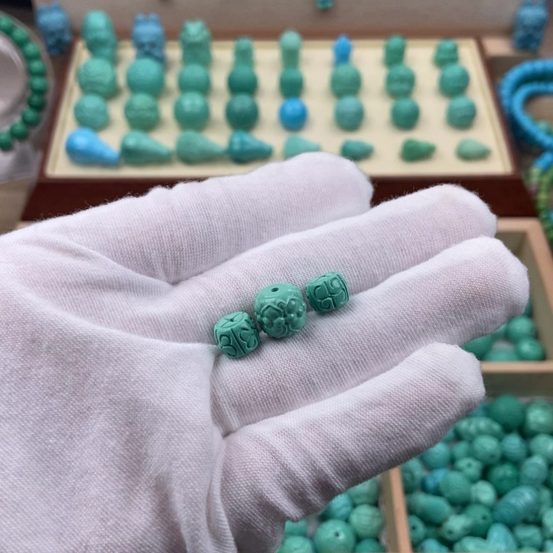 @***J湖北精品雕刻并提莲10mm