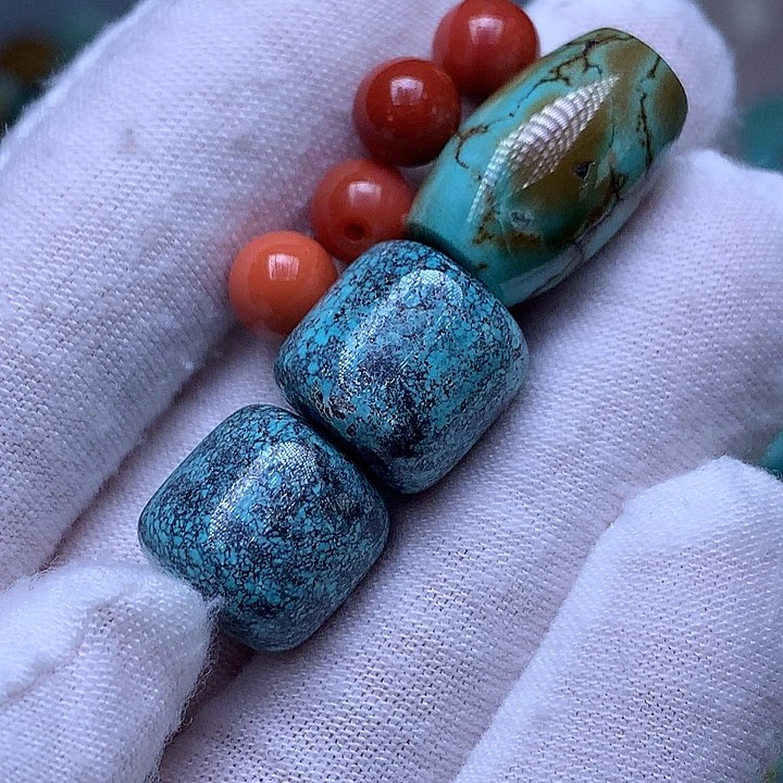 小***詹南红玛瑙未镶嵌珠宝奇石