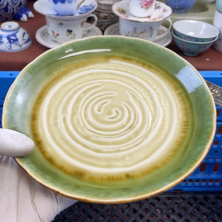 他家瓷器真美…开播了