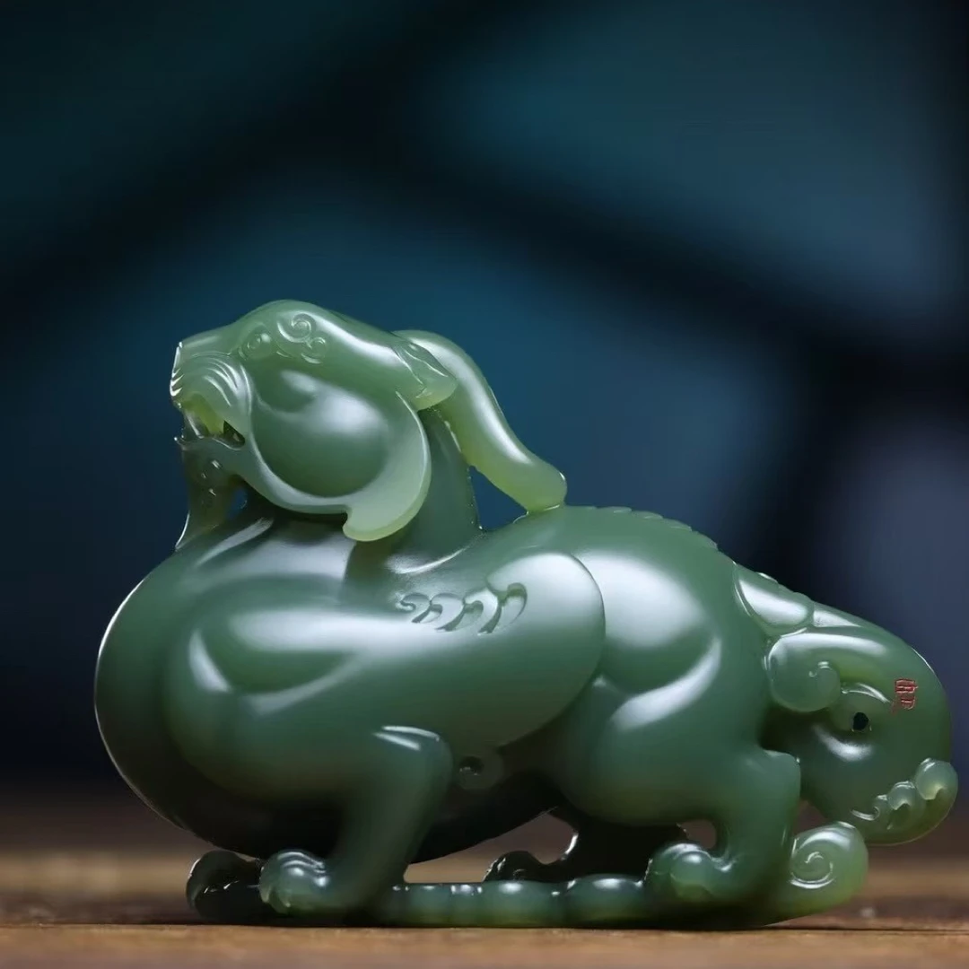 钰石和田玉瑞兽摆件