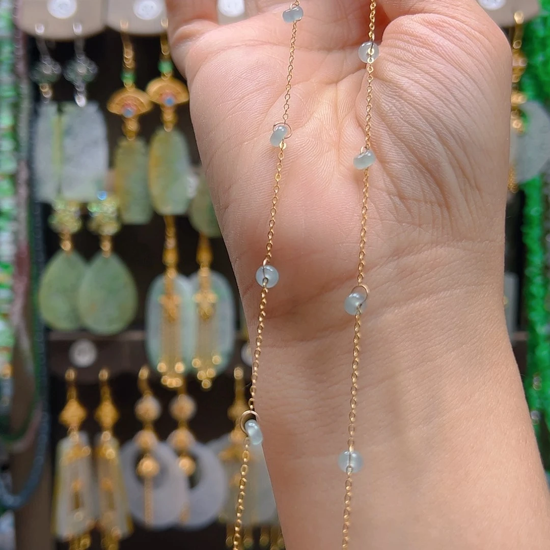 未镶嵌翡翠耳饰翡翠