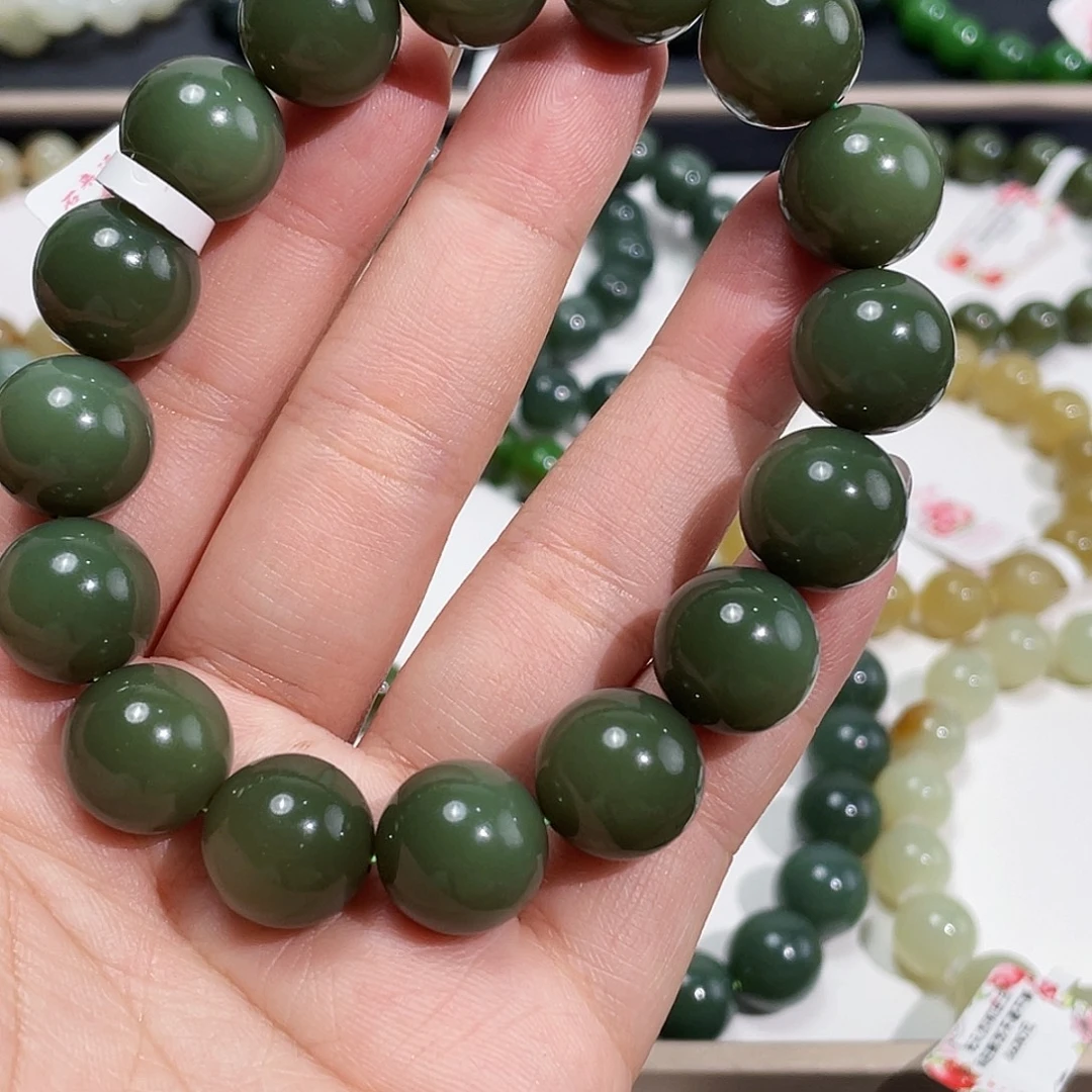 未镶嵌手链和田玉沙枣青豆青 14 特细