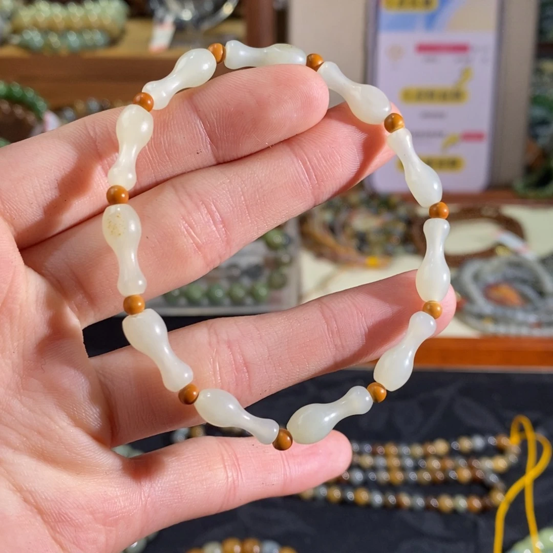 和田玉手链未镶嵌