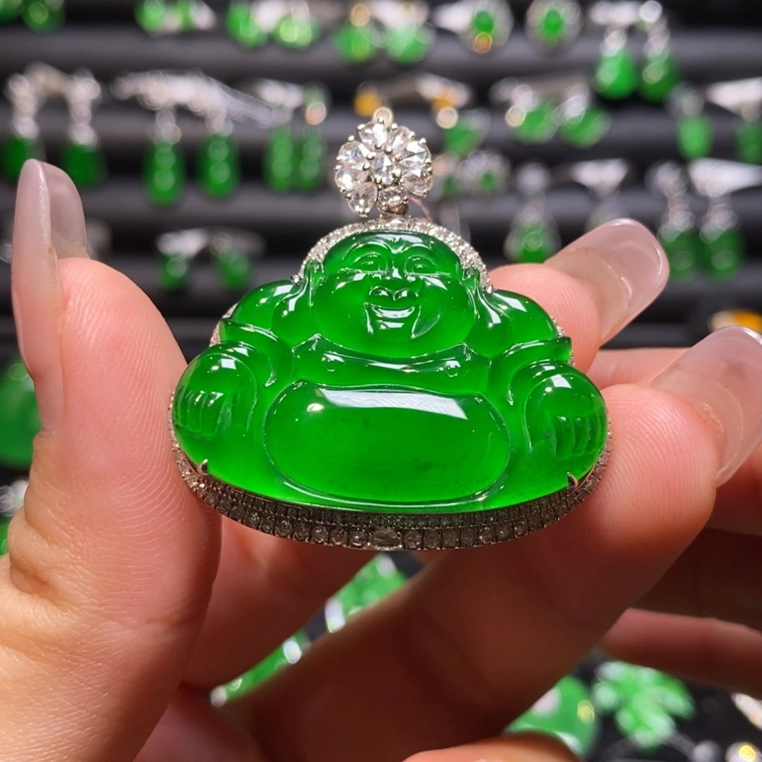 翡翠颈饰18K金镶嵌天然翡翠