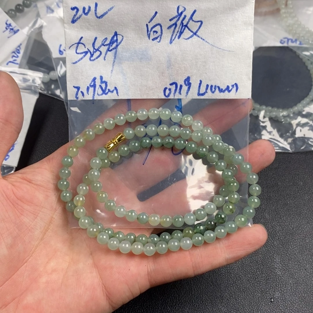 白***薇未镶嵌定制翡翠缅甸缅甸