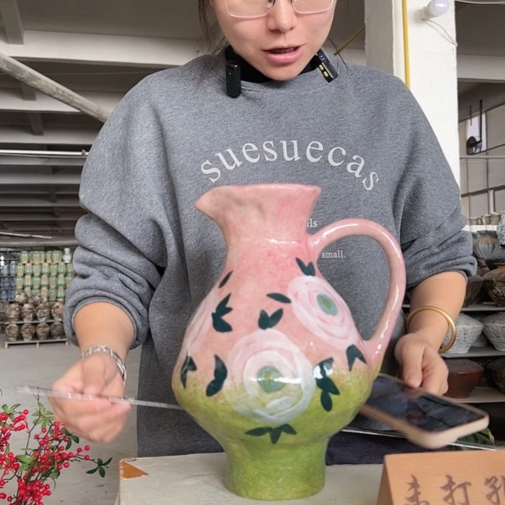 景德镇陶瓷花瓶工厂