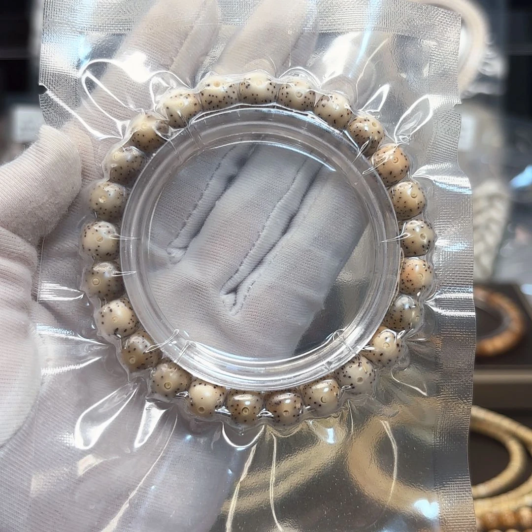 星月菩提吊坠漏石玉火烧云9*8月朗星稀