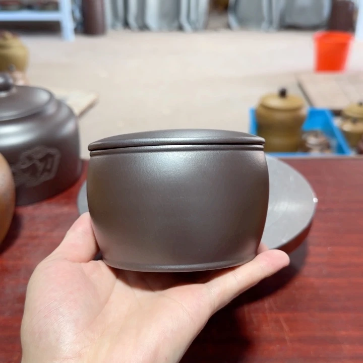 紫砂茶叶罐。。。。。。。。。