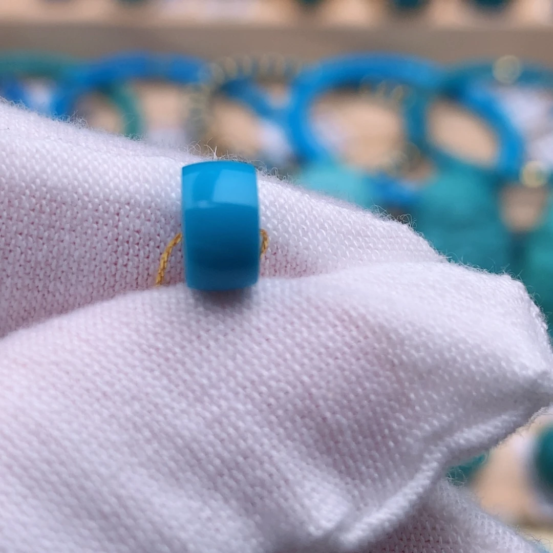 绿松石未镶嵌珠宝奇石7.5mm