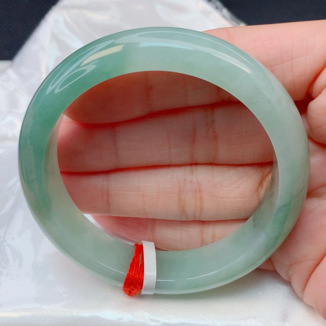 翡翠未镶嵌手镯54圈 细糯化湖水绿飘色高性价比