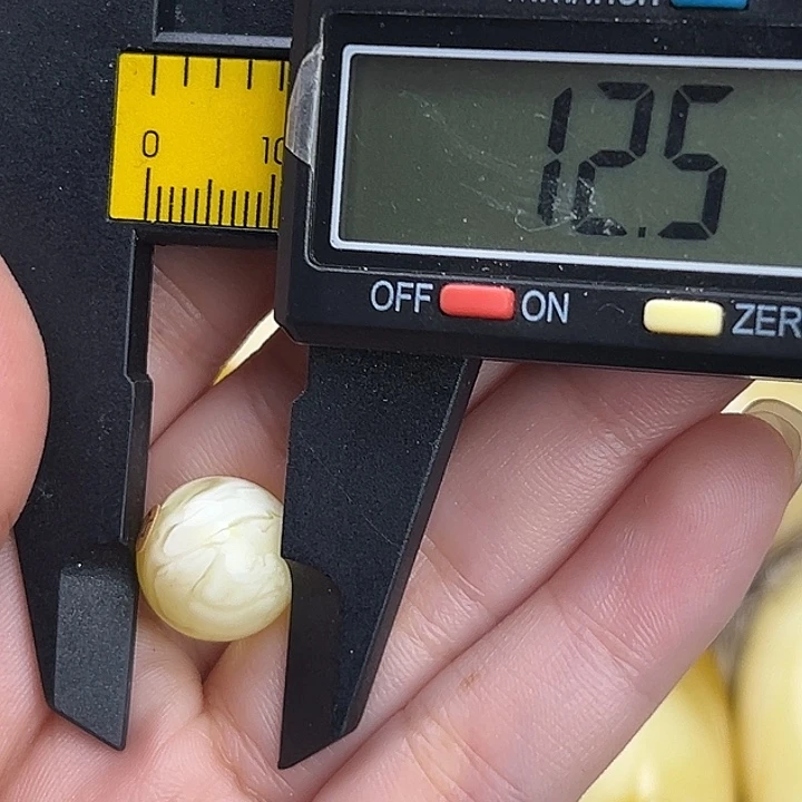 蜜蜡未镶嵌裸石蜜蜡119