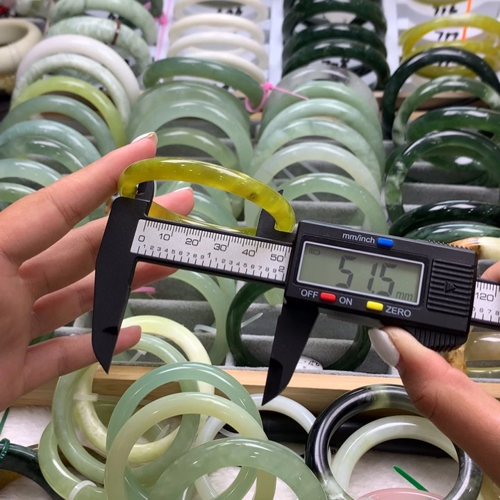 合金绿泥石云母质玉（岫岩玉）手链116