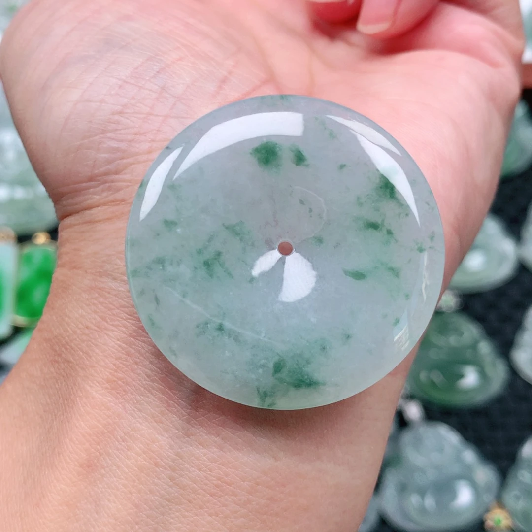 翡翠吊坠(不含链)未镶嵌