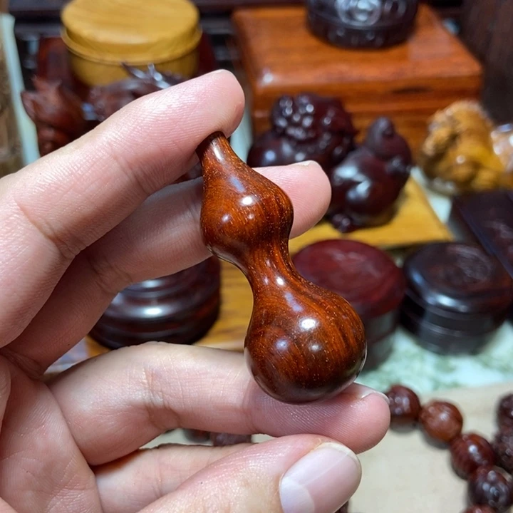 檀香紫檀（小叶紫檀）雷*葫芦