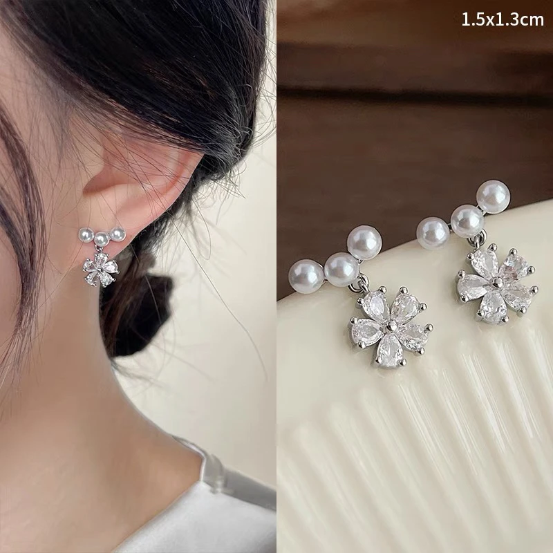 铜合金耳饰 小众锆石花朵气质简约蚊香盘耳夹通勤百搭甜美轻奢