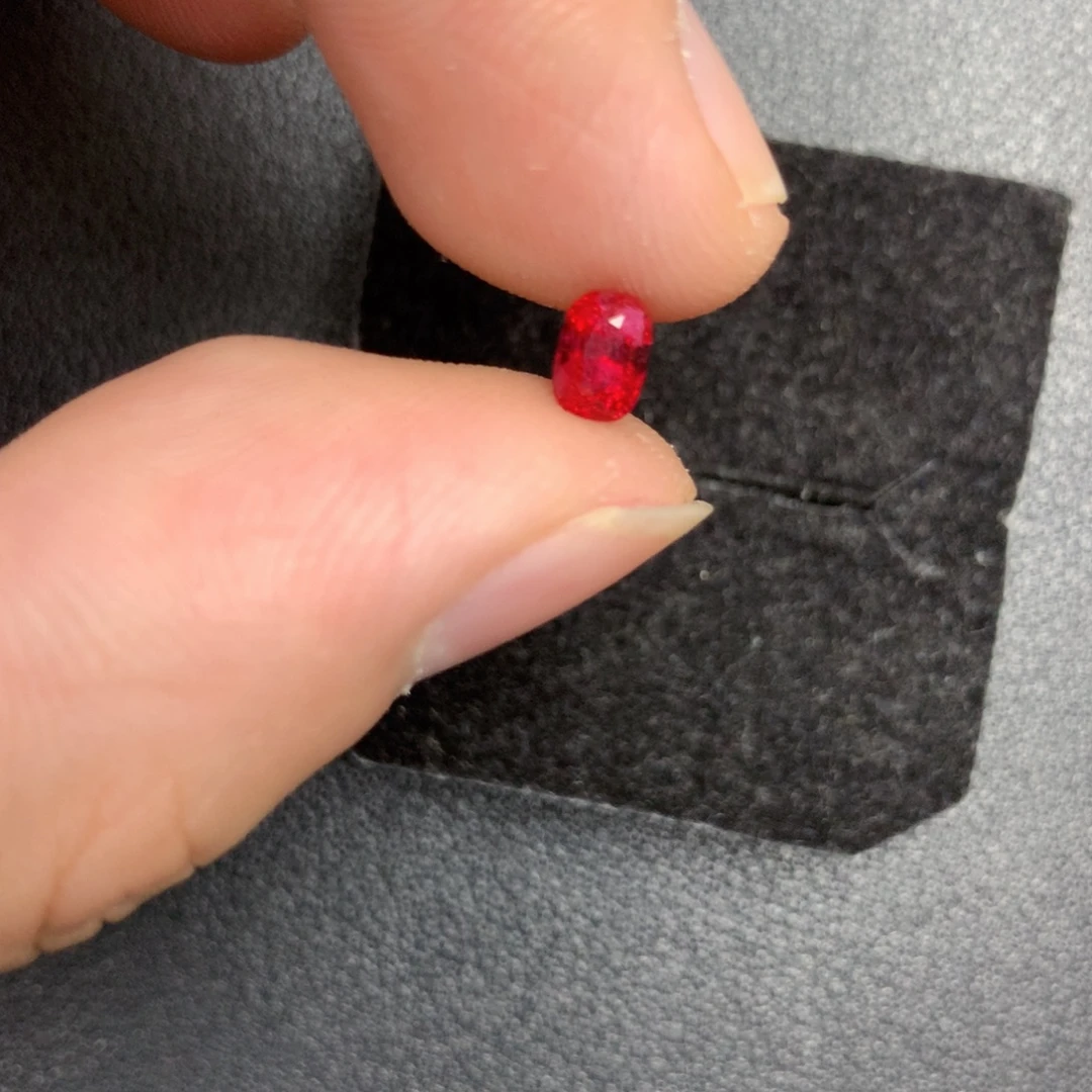 裸石尖晶石缅甸绝地0.755ct
