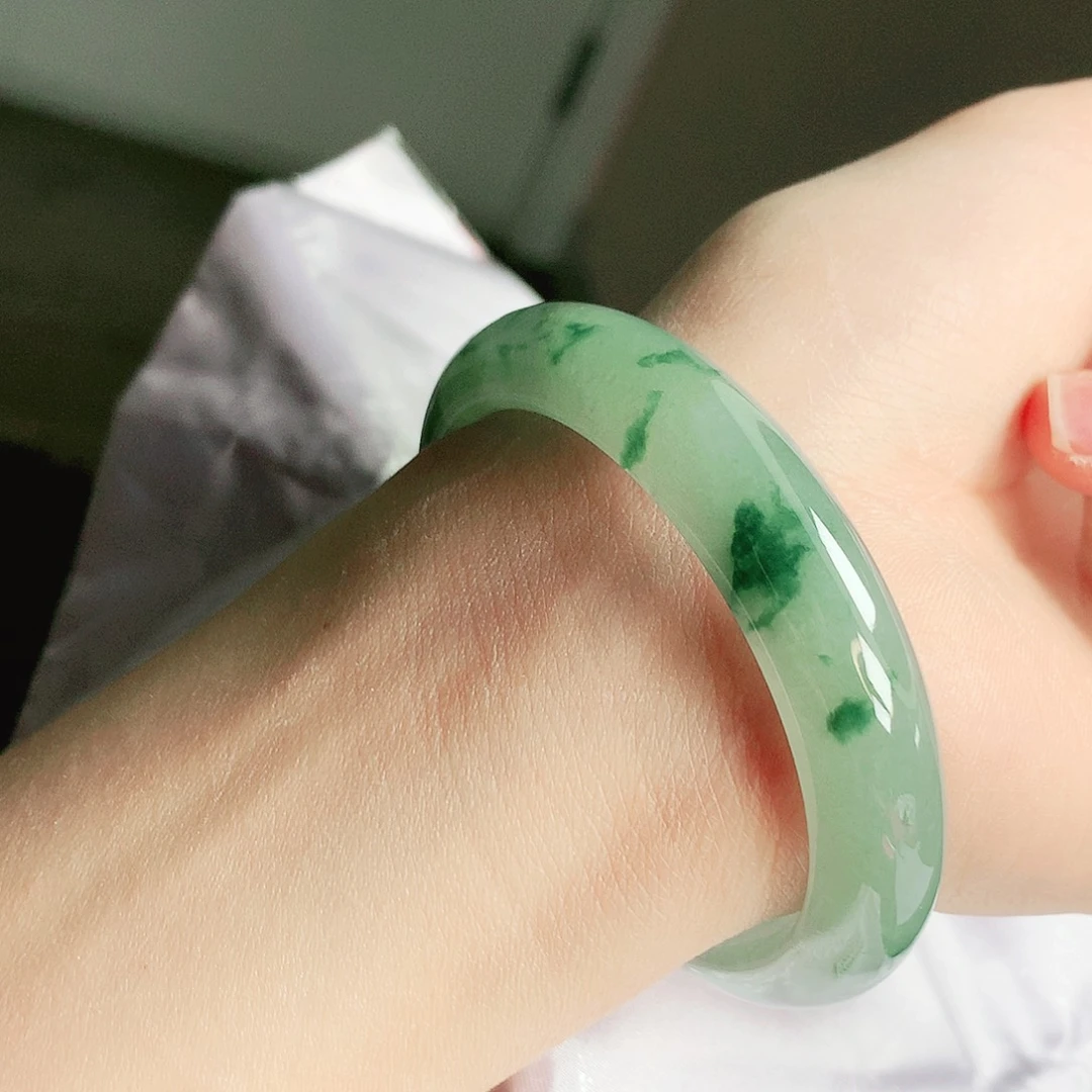翡翠未镶嵌手镯缅甸天然a货翡翠手镯