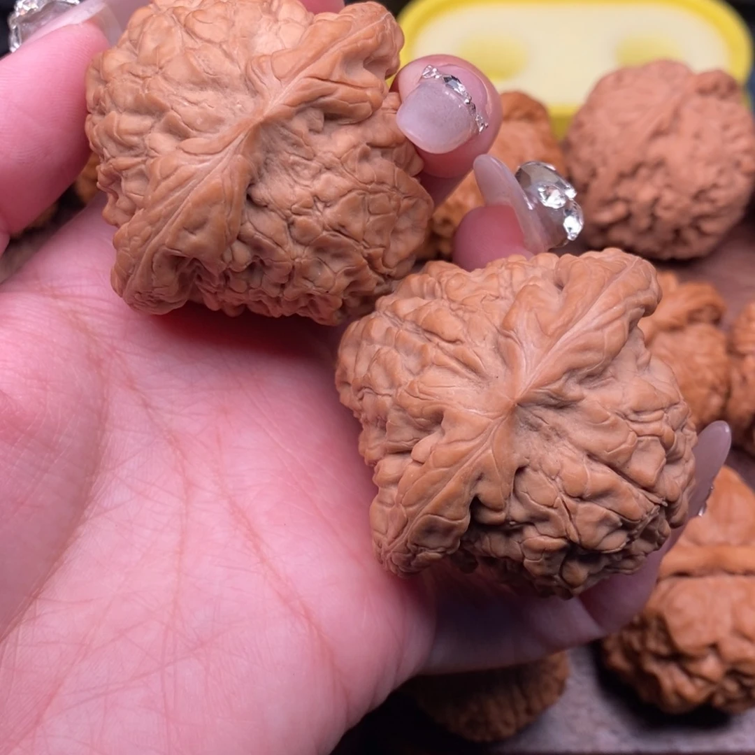 文玩核桃把件全品龙鼎51.5