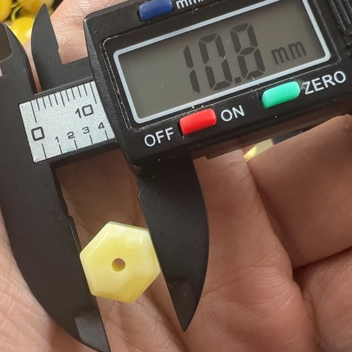 蜜蜡裸石未镶嵌59 杂