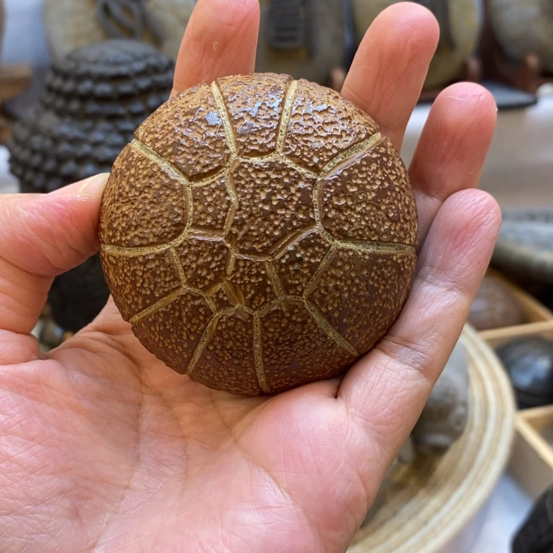 视***阁石材龟纹石手把件