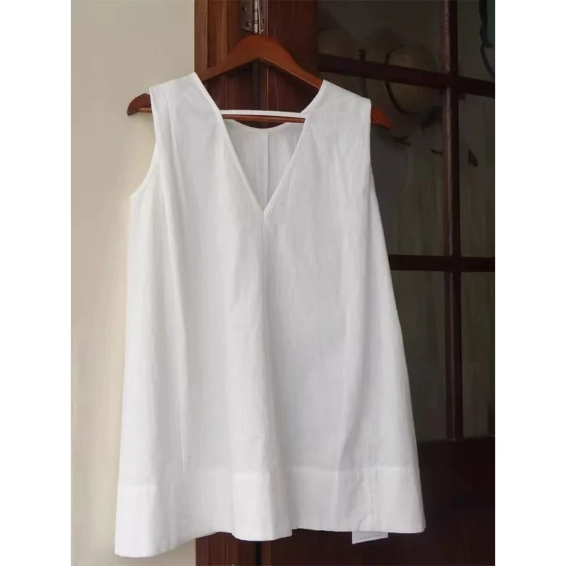 气质好的想转圈圈！老钱风无袖衬衫女夏季慵懒风时尚减龄背心小衫