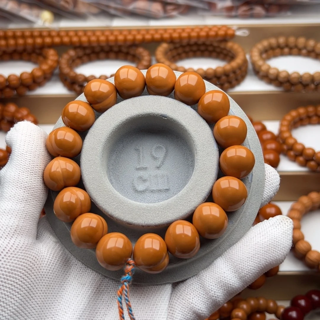 服***了核桃聚宝盆大屁桃