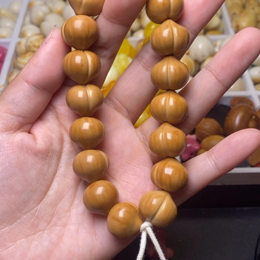 【闪购商品】吊坠猴头核桃福**果光面16