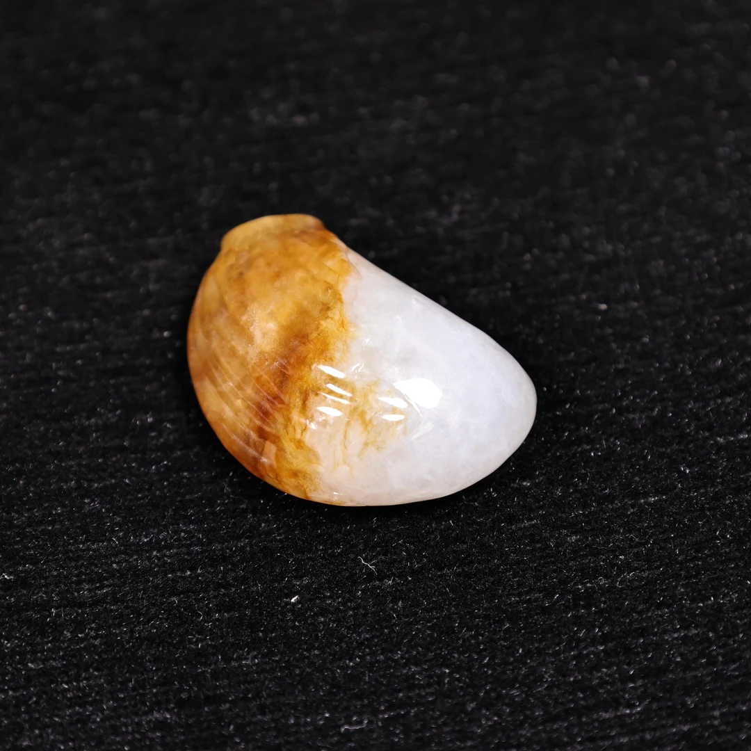 崔奇铭雕刻翡翠手把件胜算在握3*2cm