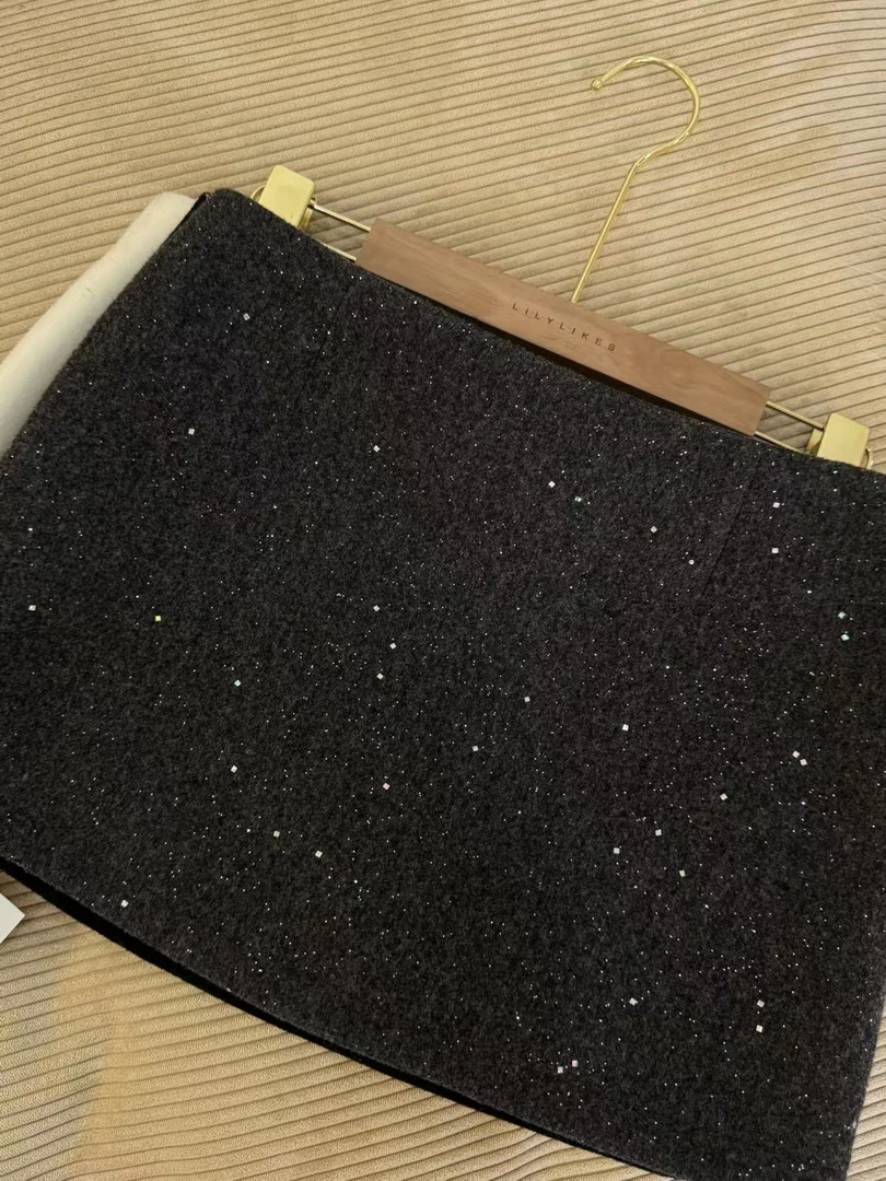 牛牛 【细闪半身裙】气质包臀复古毛呢细闪半身裙N24Q4285