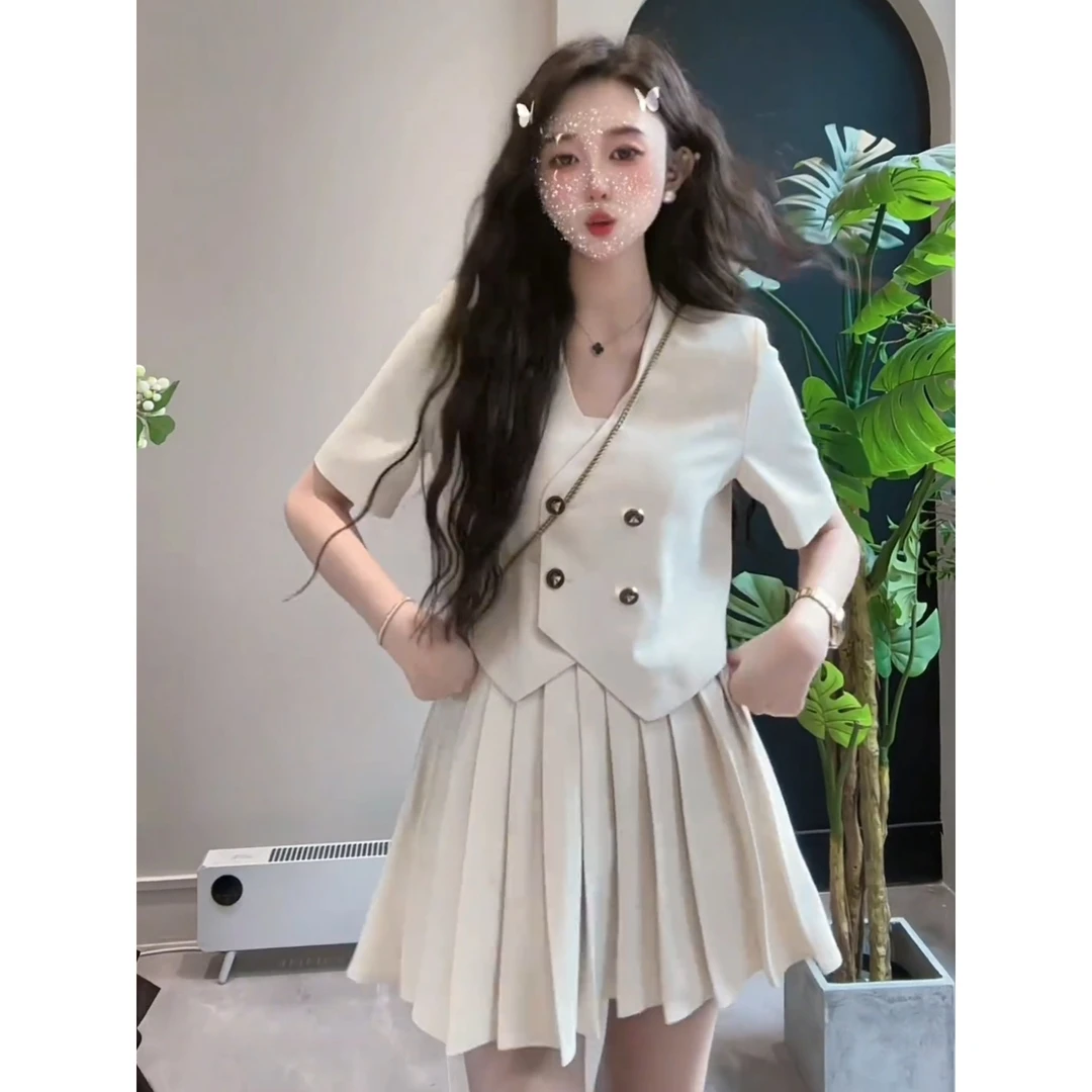 大码宽松时尚短袖显瘦减龄遮肉上衣两件套女洋气西服套装百褶裙女