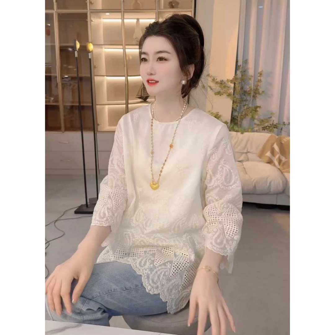 2025早春款氛围感重工提花不规则镂空长袖上衣女气质百搭显瘦小衫