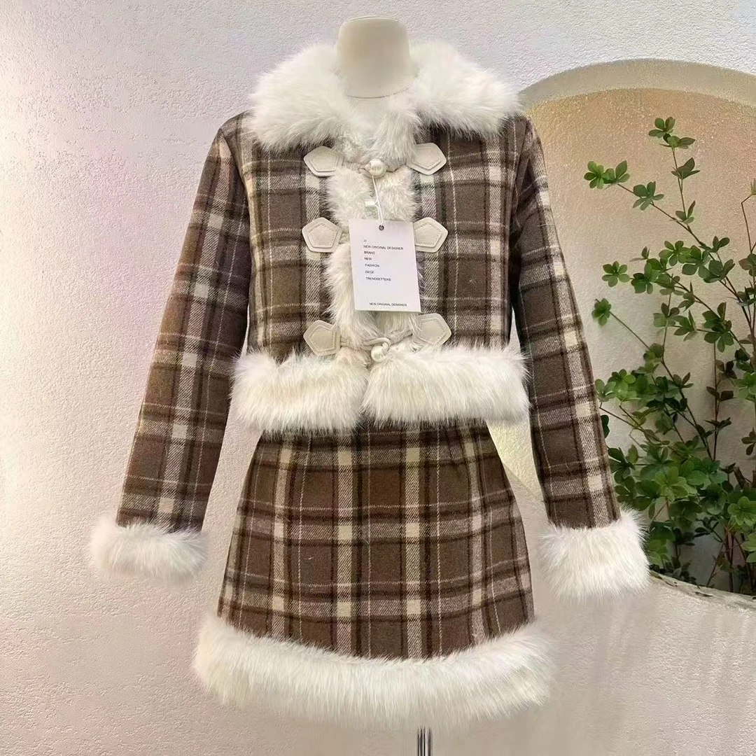 W00785时尚百搭格子套装