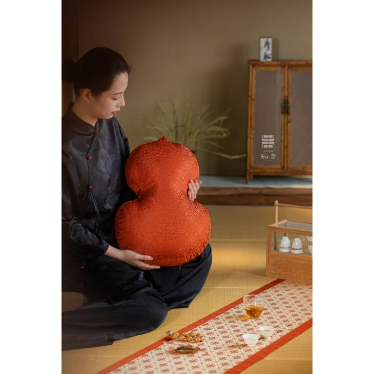 知舍·唐草纹葫芦靠枕茶室办公室中式靠垫座椅沙发靠抱枕久坐靠背